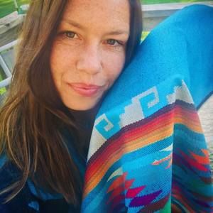 Meet your Posher, Claire